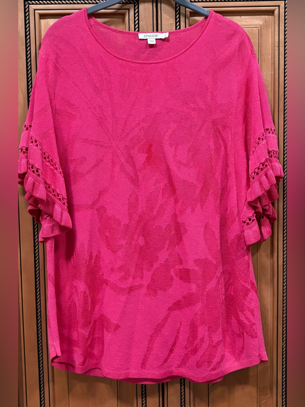 Chico’s XL Size 3 Tunic Length Fuschia Lightweight Sweater Stretchy Top
